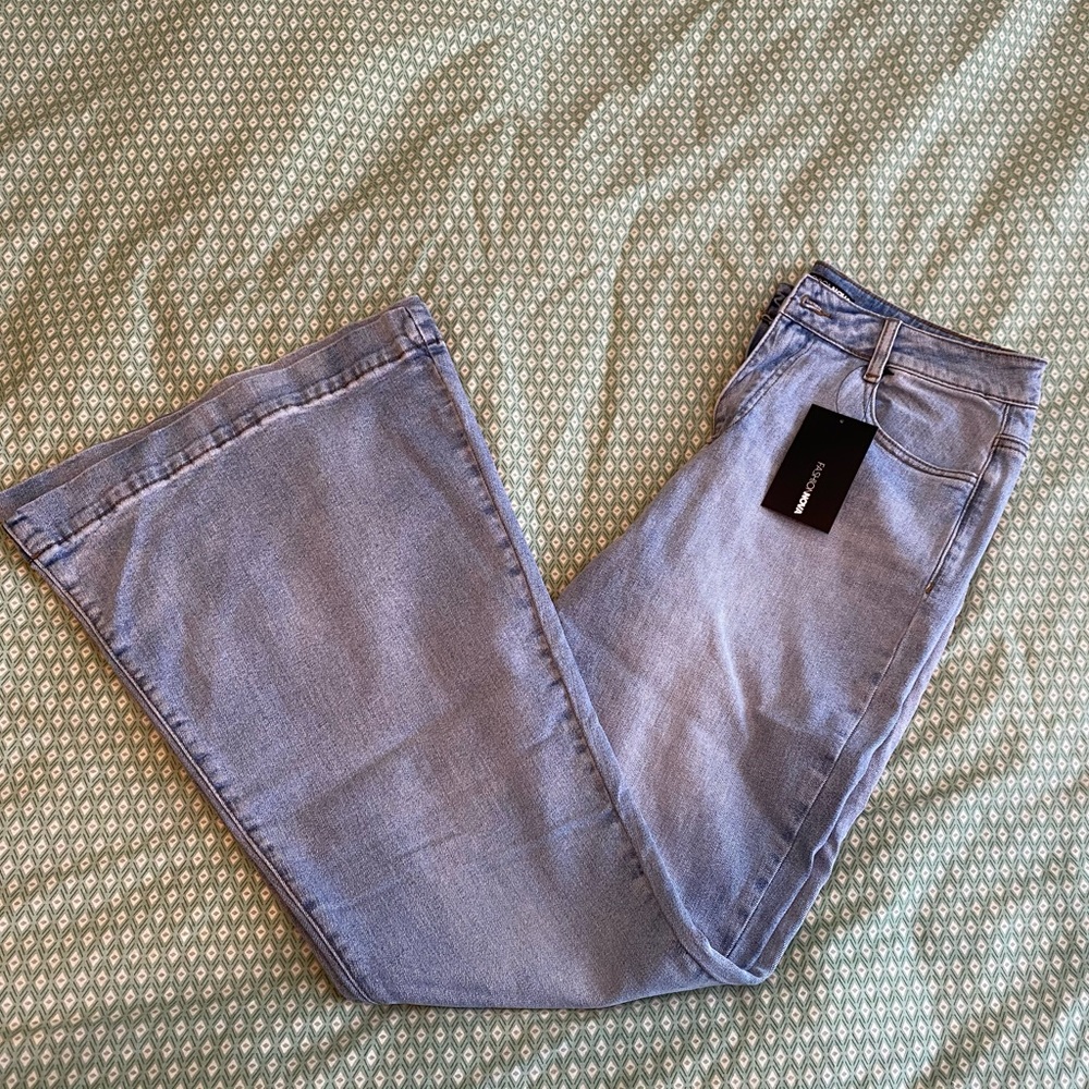 NWT Fashion Nova medium wash bell bottom jeans